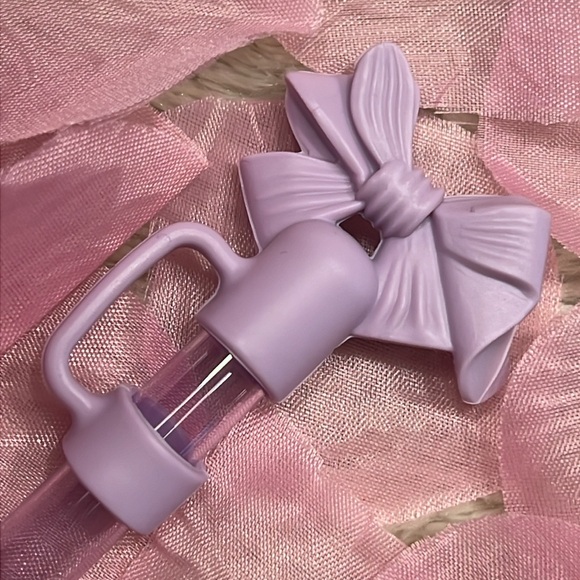 THE STANLEY X LOVESHACKFANCY
QUENCHER Happy Thoughts 40oz Tumbler - Picture 10 of 17